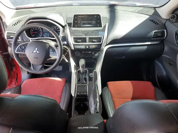 JA4AT4AA5JZ060261 2018 MITSUBISHI ECLIPSE CROSS - Image 8