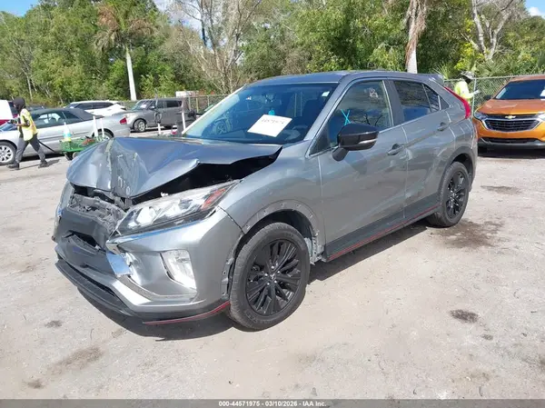 JA4AT4AA5KZ030338 2019 MITSUBISHI ECLIPSE CROSS - Image 2