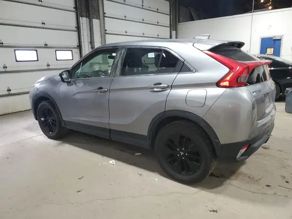 JA4AT4AA5KZ045471 2019 MITSUBISHI ECLIPSE CROSS - Image 2