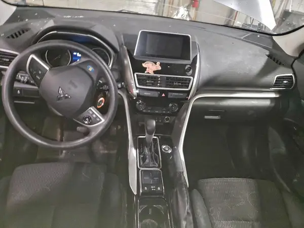 JA4AT4AA5KZ050461 2019 MITSUBISHI ECLIPSE CROSS - Image 8