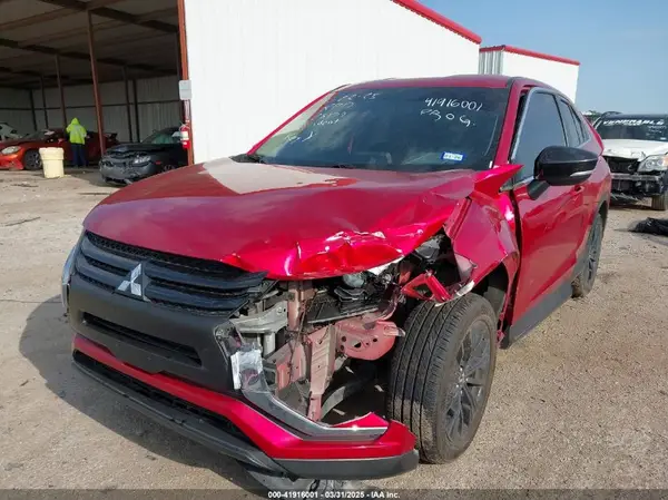 JA4AT4AA5LZ001536 2020 MITSUBISHI ECLIPSE CROSS - Image 2