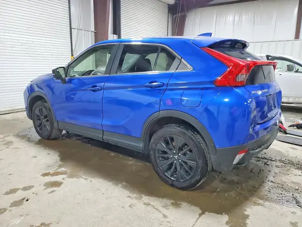 JA4AT4AA5LZ002850 2020 MITSUBISHI ECLIPSE CROSS - Image 2