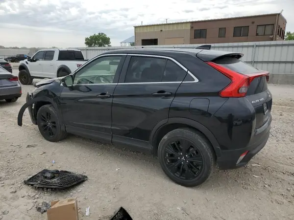 JA4AT4AA5LZ037386 2020 MITSUBISHI ECLIPSE CROSS - Image 2
