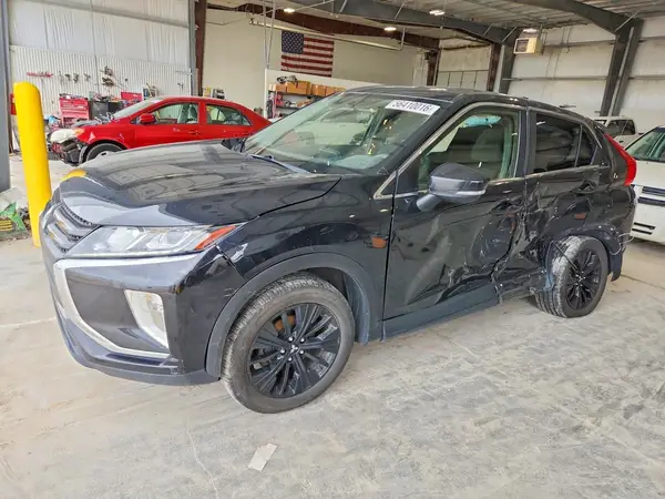 JA4AT4AA6JZ063041 2018 MITSUBISHI ECLIPSE CROSS - Image 1