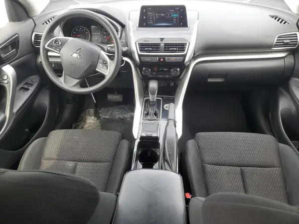 JA4AT4AA6JZ064741 2018 MITSUBISHI ECLIPSE CROSS - Image 8