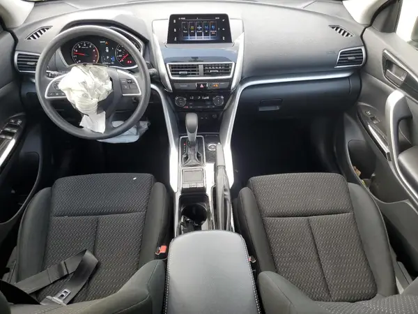 JA4AT4AA6KZ010504 2019 MITSUBISHI ECLIPSE CROSS - Image 8