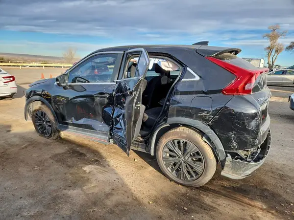 JA4AT4AA6KZ011524 2019 MITSUBISHI ECLIPSE CROSS - Image 2
