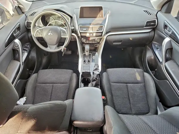 JA4AT4AA6KZ011524 2019 MITSUBISHI ECLIPSE CROSS - Image 8