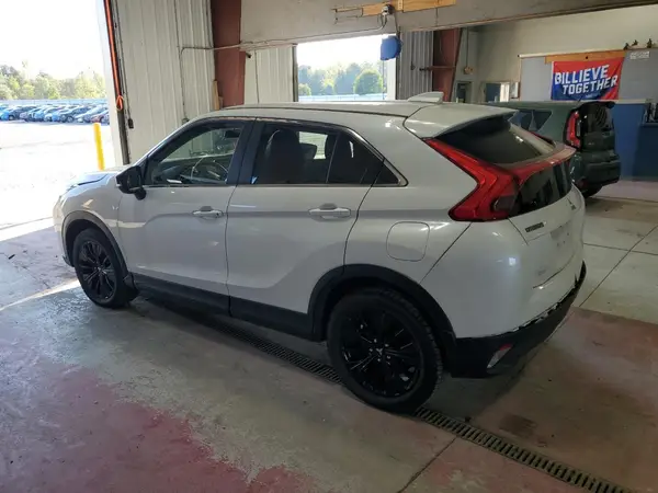 JA4AT4AA6KZ021762 2019 MITSUBISHI ECLIPSE CROSS - Image 2