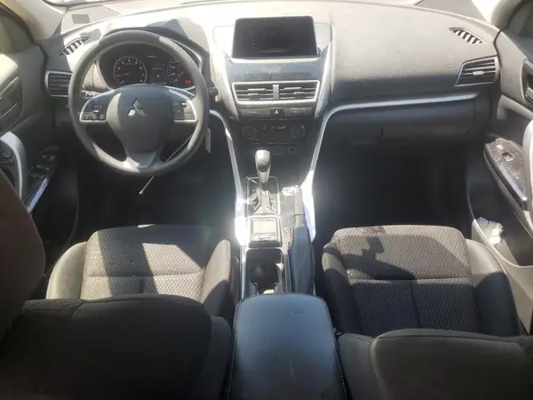 JA4AT4AA6KZ022166 2019 MITSUBISHI ECLIPSE CROSS - Image 8