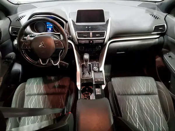 JA4AT4AA6LZ600431 2020 MITSUBISHI ECLIPSE CROSS - Image 8