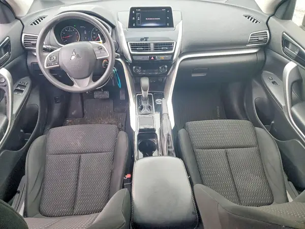 JA4AT4AA7JZ044157 2018 MITSUBISHI ECLIPSE CROSS - Image 8