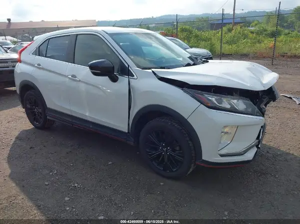 JA4AT4AA7JZ048712 2018 MITSUBISHI ECLIPSE CROSS - Image 1