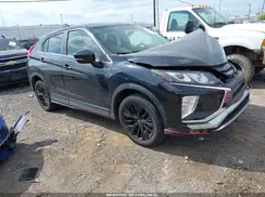 JA4AT4AA7JZ061945 2018 MITSUBISHI ECLIPSE CROSS