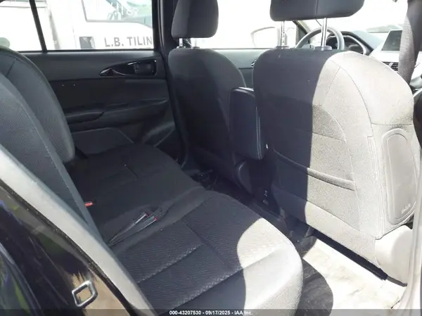JA4AT4AA7JZ061945 2018 MITSUBISHI ECLIPSE CROSS - Image 8