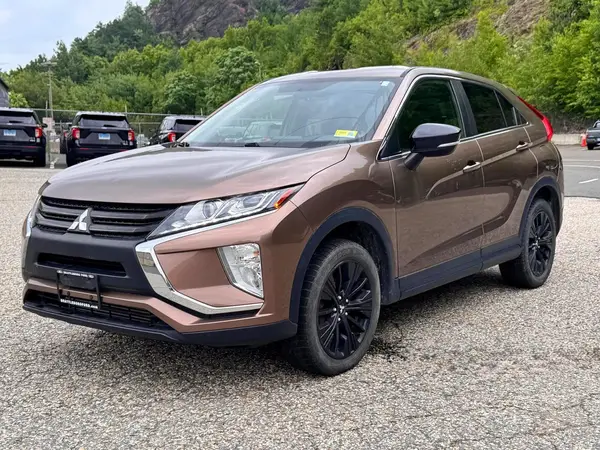 JA4AT4AA7KZ019793 2019 MITSUBISHI ECLIPSE CROSS - Image 2