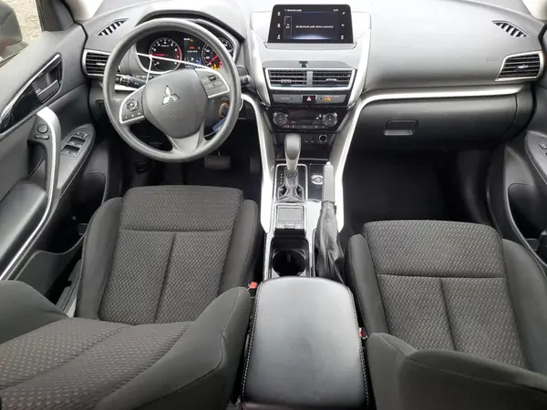 JA4AT4AA8JZ060979 2018 MITSUBISHI ECLIPSE CROSS - Image 8