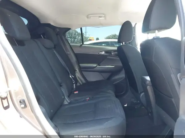 JA4AT4AA8JZ064417 2018 MITSUBISHI ECLIPSE CROSS - Image 8