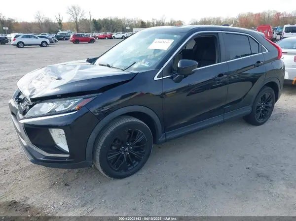 JA4AT4AA8KZ002985 2019 MITSUBISHI ECLIPSE CROSS - Image 2