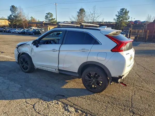JA4AT4AA8KZ019270 2019 MITSUBISHI ECLIPSE CROSS - Image 2