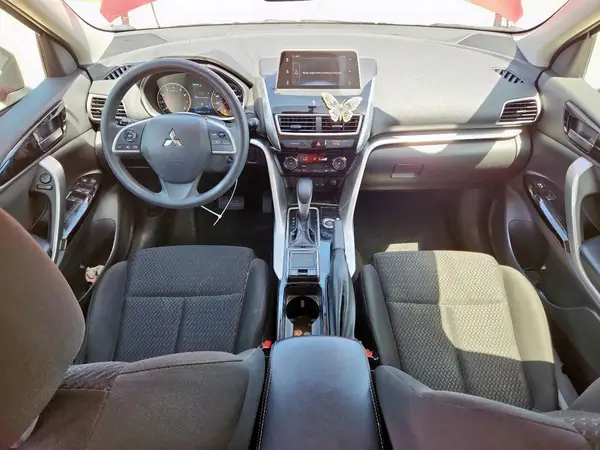 JA4AT4AA8KZ030916 2019 MITSUBISHI ECLIPSE CROSS - Image 8