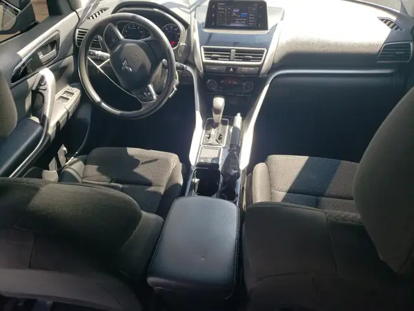 JA4AT4AA9JZ067682 2018 MITSUBISHI ECLIPSE CROSS - Image 8