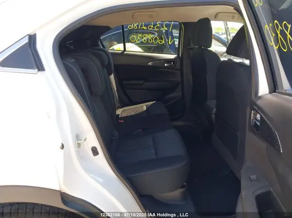 JA4AT4AA9JZ608830 2018 MITSUBISHI ECLIPSE CROSS - Image 8