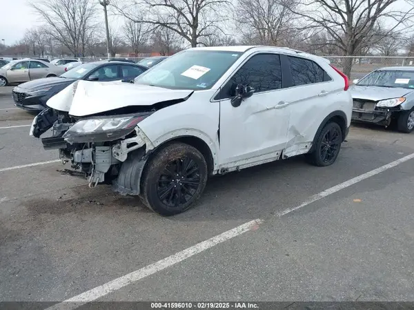 JA4AT4AA9KZ021996 2019 MITSUBISHI ECLIPSE CROSS - Image 2