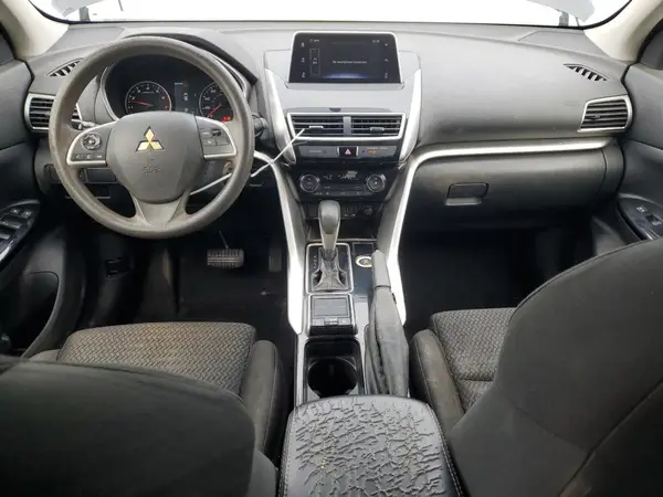 JA4AT4AA9KZ029998 2019 MITSUBISHI ECLIPSE CROSS - Image 8