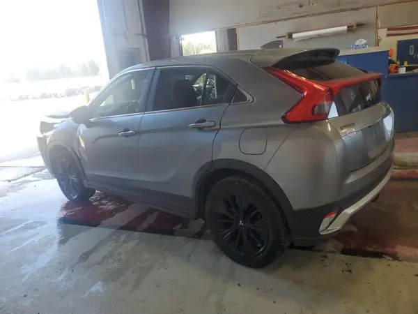 JA4AT4AAXJZ043634 2018 MITSUBISHI ECLIPSE CROSS - Image 2