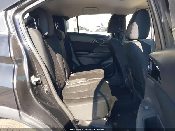 JA4AT4AAXJZ044377 2018 MITSUBISHI ECLIPSE CROSS - Image 8
