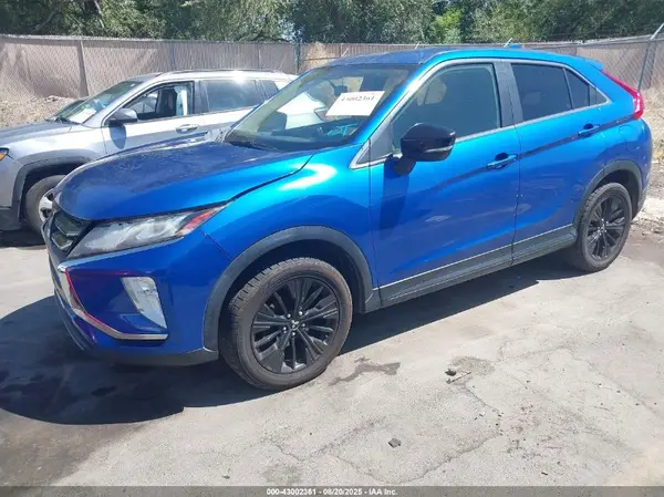 JA4AT4AAXJZ060403 2018 MITSUBISHI ECLIPSE CROSS - Image 2