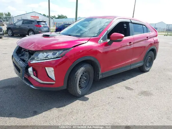 JA4AT4AAXJZ607363 2018 MITSUBISHI ECLIPSE CROSS - Image 2