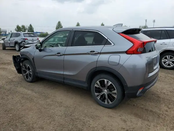 JA4AT4AAXJZ607797 2018 MITSUBISHI ECLIPSE CROSS - Image 2