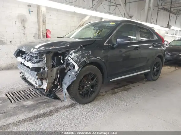 JA4AT4AAXKZ606120 2019 MITSUBISHI ECLIPSE CROSS - Image 2