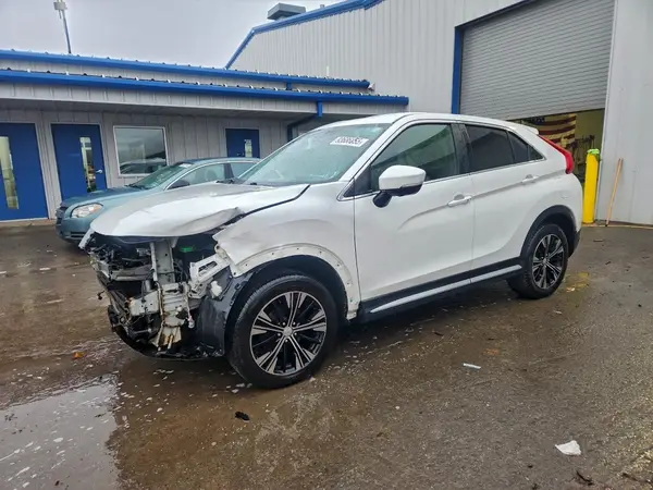 JA4AT5AA0JZ048847 2018 MITSUBISHI ECLIPSE CROSS - Image 1