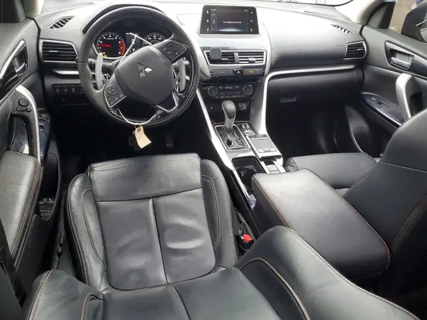 JA4AT5AA0JZ067723 2018 MITSUBISHI ECLIPSE CROSS - Image 8