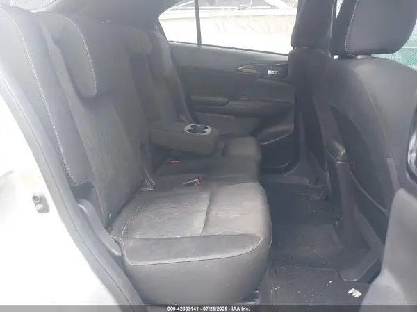 JA4AT5AA0JZ070430 2018 MITSUBISHI ECLIPSE CROSS - Image 8