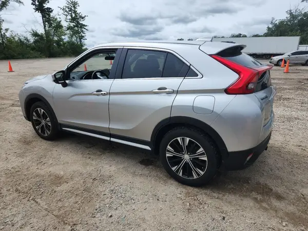JA4AT5AA0KZ011377 2019 MITSUBISHI ECLIPSE CROSS - Image 2