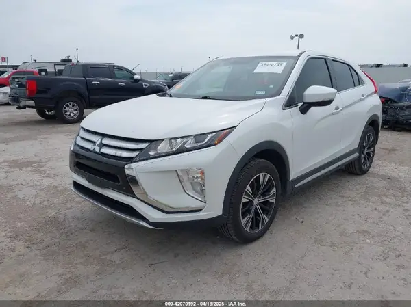 JA4AT5AA0KZ016417 2019 MITSUBISHI ECLIPSE CROSS - Image 2