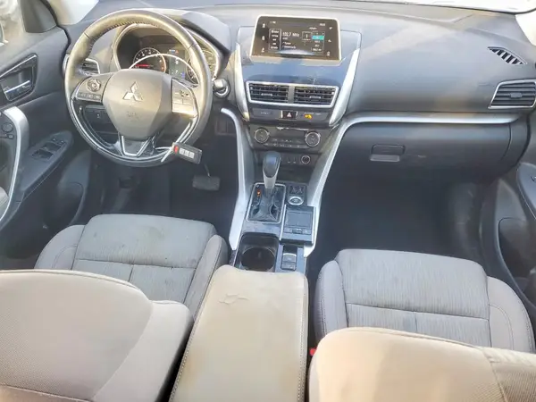 JA4AT5AA0KZ021505 2019 MITSUBISHI ECLIPSE CROSS - Image 8