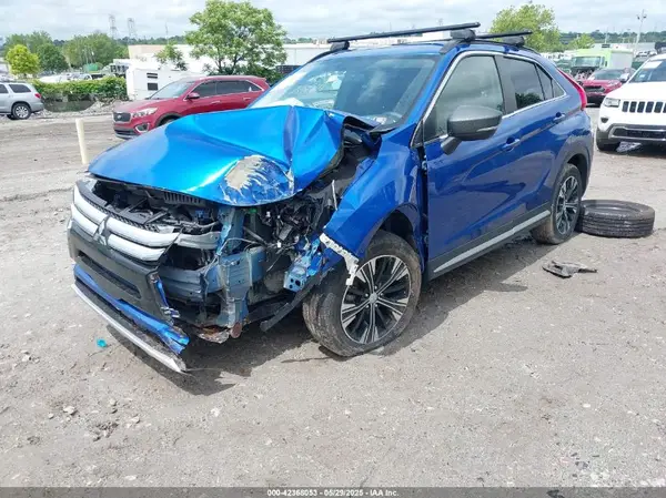 JA4AT5AA0KZ024307 2019 MITSUBISHI ECLIPSE CROSS - Image 2