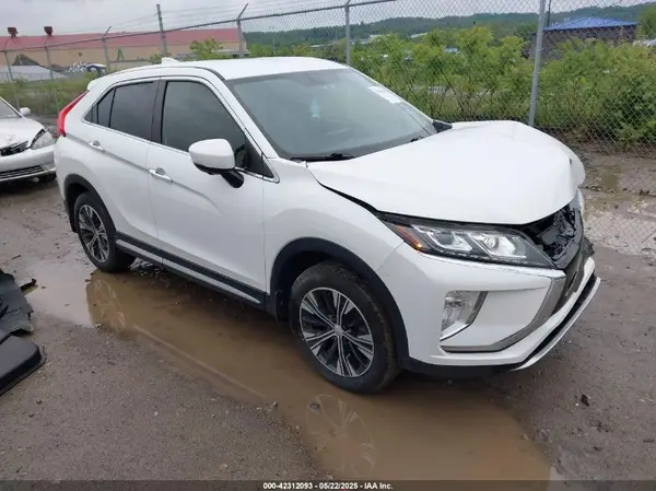 JA4AT5AA0KZ047716 2019 MITSUBISHI ECLIPSE CROSS - Image 1
