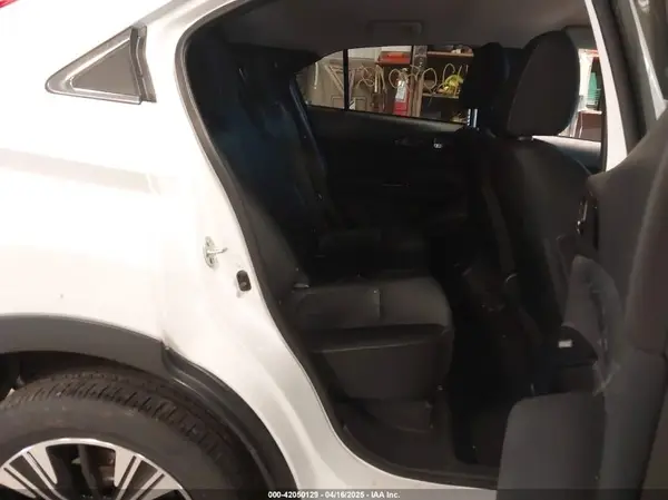JA4AT5AA1JZ037596 2018 MITSUBISHI ECLIPSE CROSS - Image 8