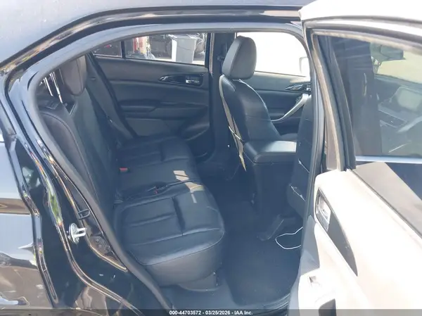 JA4AT5AA1JZ042510 2018 MITSUBISHI ECLIPSE CROSS - Image 8