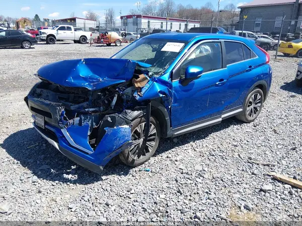 JA4AT5AA1JZ043592 2018 MITSUBISHI ECLIPSE CROSS - Image 2
