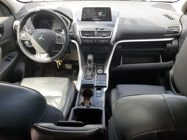 JA4AT5AA1JZ048291 2018 MITSUBISHI ECLIPSE CROSS - Image 8