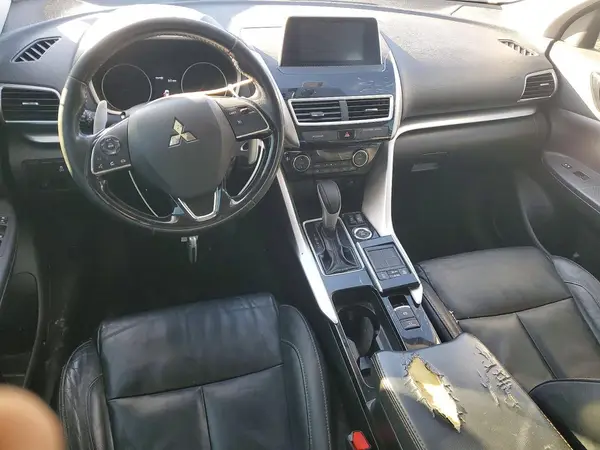 JA4AT5AA1KZ000551 2019 MITSUBISHI ECLIPSE CROSS - Image 8