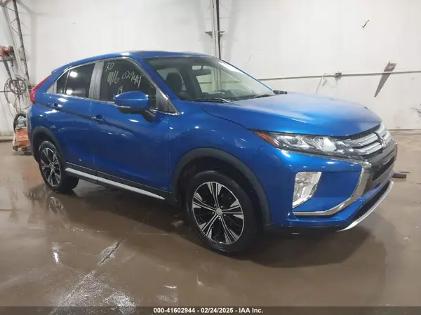 JA4AT5AA1KZ002333 2019 MITSUBISHI ECLIPSE CROSS - Image 1