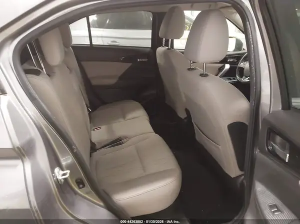JA4AT5AA1KZ023845 2019 MITSUBISHI ECLIPSE CROSS - Image 8